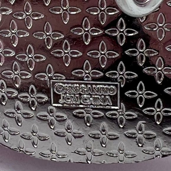 Hello Kitty Bag Charm NWT Lot of 3 Bling Wristlet Sanrio - Picture 4 of 11